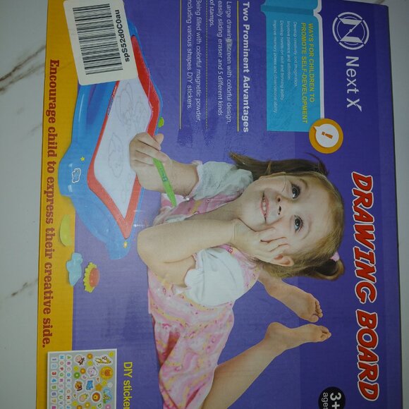 New NextX Magnetic Drawing Board For Kids - Picture 6 of 7